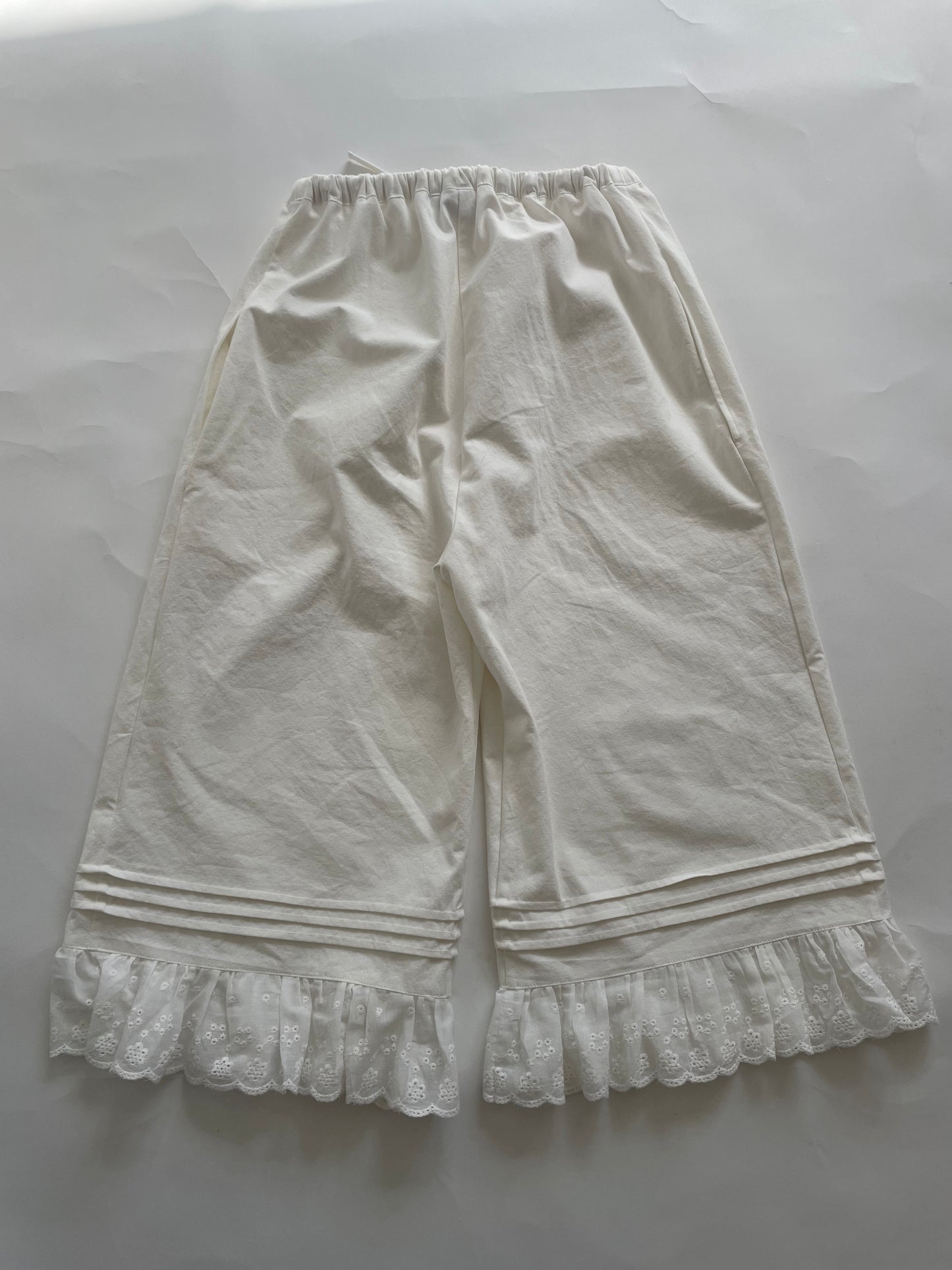 Womens Cotton Lace Cropped Pants