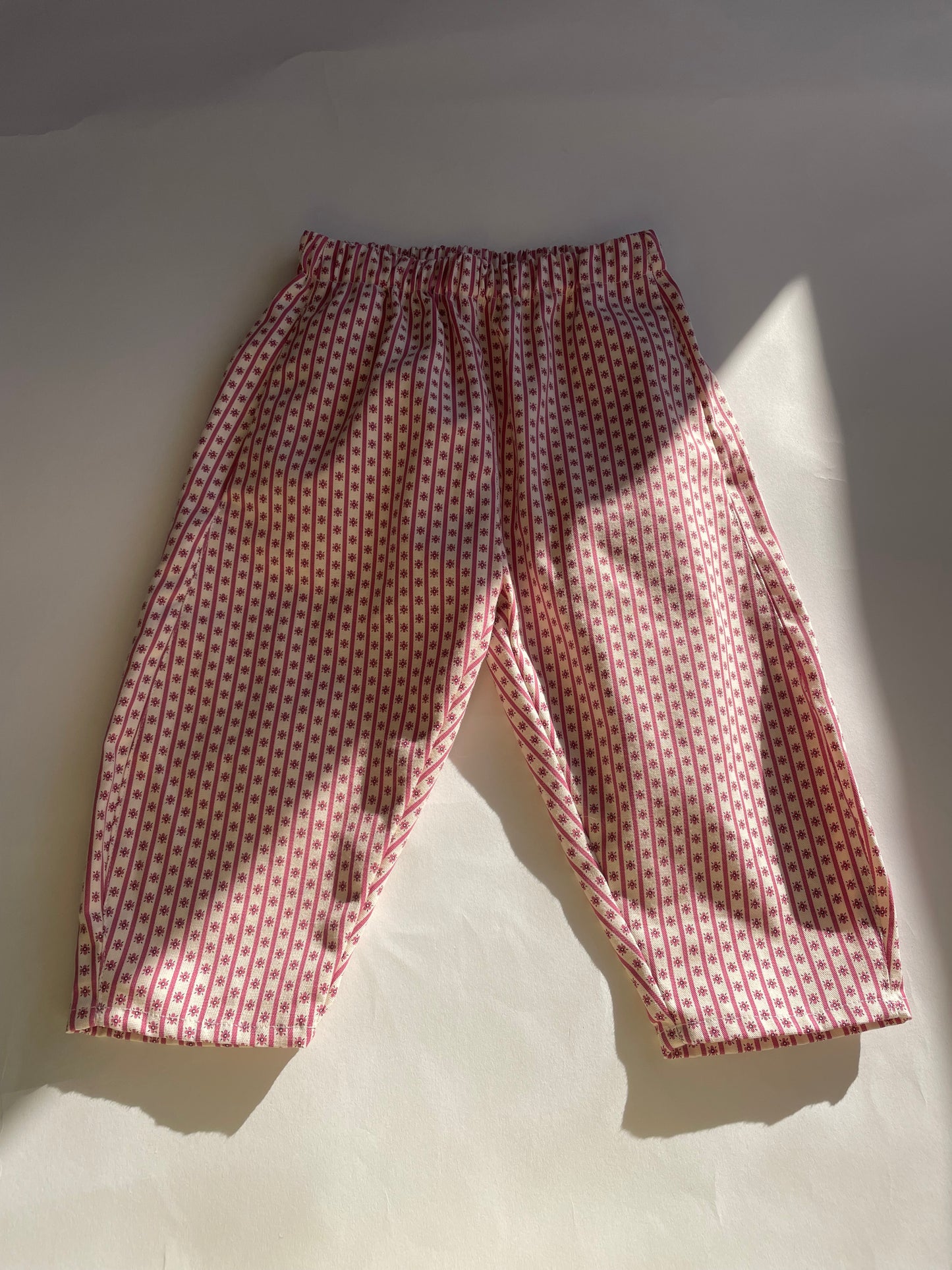 Brand new - ready to ship / Child Floral Wallpaper Cotton Pants /1-2Y
